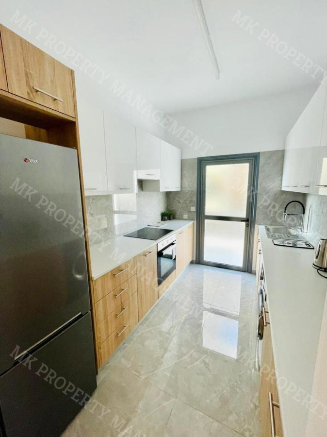 Coastal Getaway Apartment ลาร์นาคา ภายนอก รูปภาพ