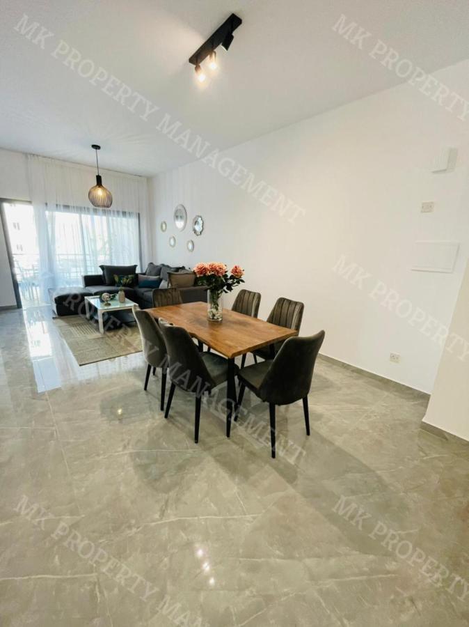 Coastal Getaway Apartment ลาร์นาคา ภายนอก รูปภาพ
