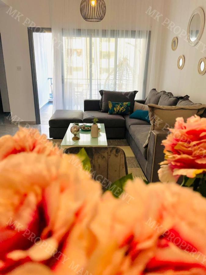 Coastal Getaway Apartment ลาร์นาคา ภายนอก รูปภาพ