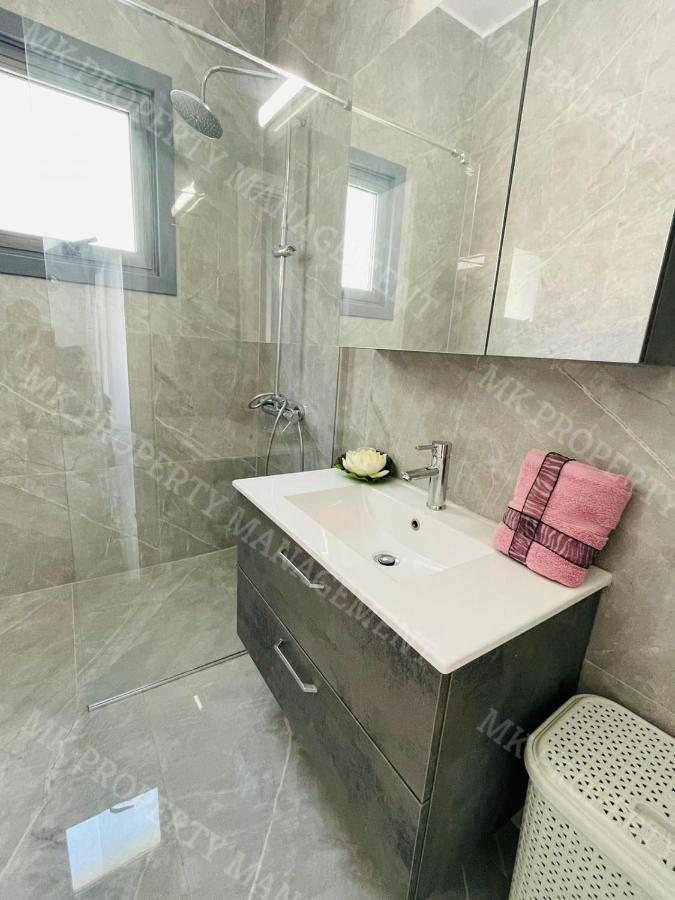 Coastal Getaway Apartment ลาร์นาคา ภายนอก รูปภาพ