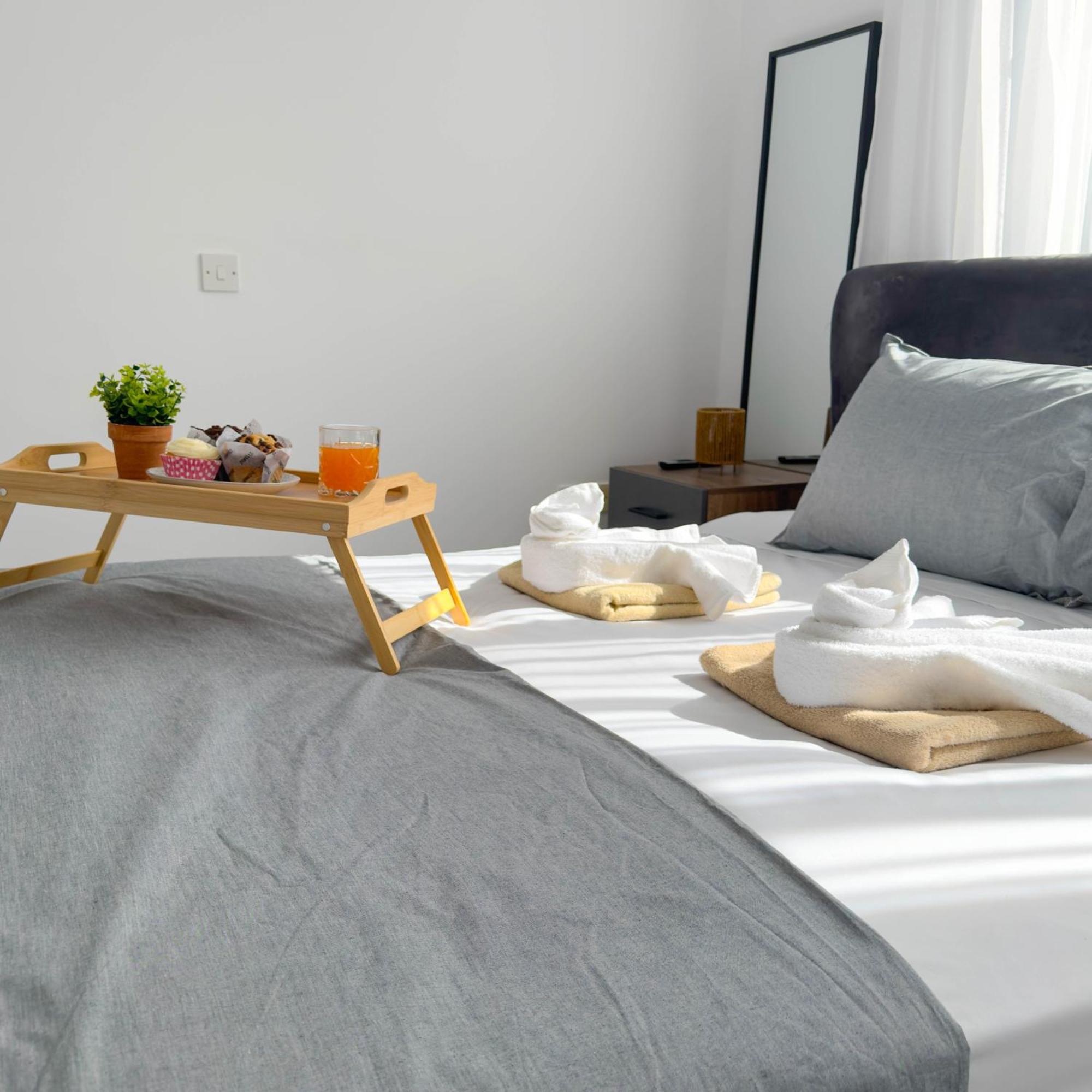 Coastal Getaway Apartment ลาร์นาคา ภายนอก รูปภาพ