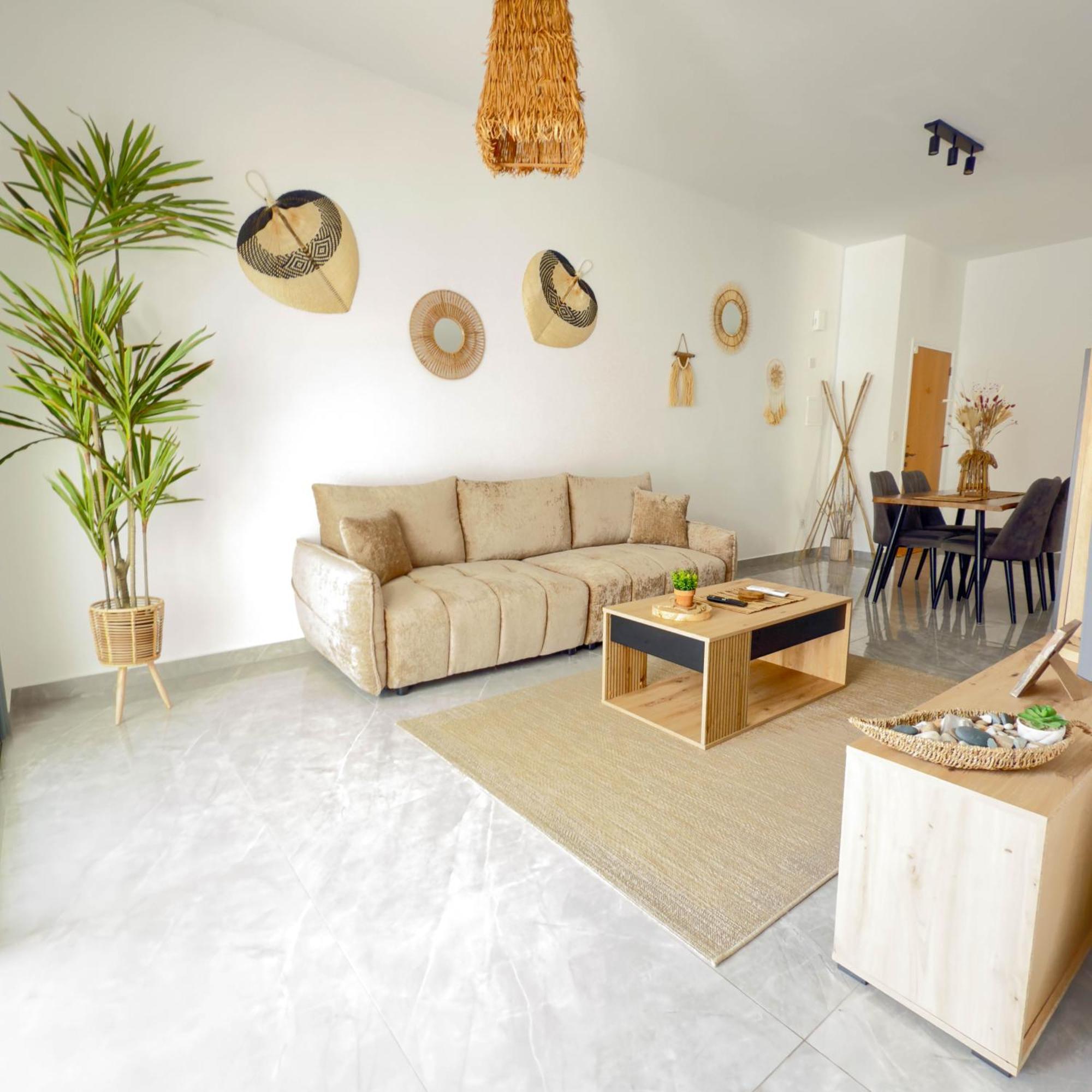 Coastal Getaway Apartment ลาร์นาคา ภายนอก รูปภาพ